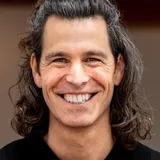 Yoram Mosenzon